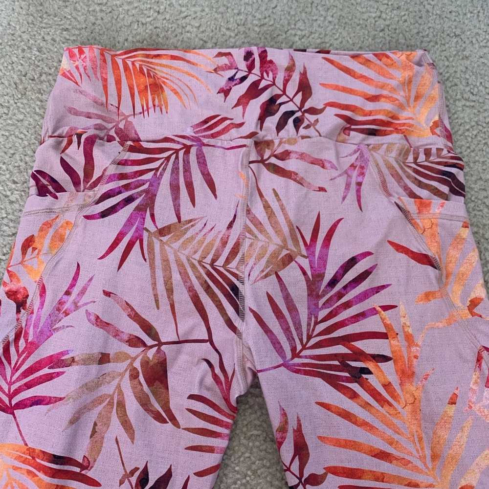 THREE SEASONS MATERNITY LEGGINGS - Picture 7 of 8